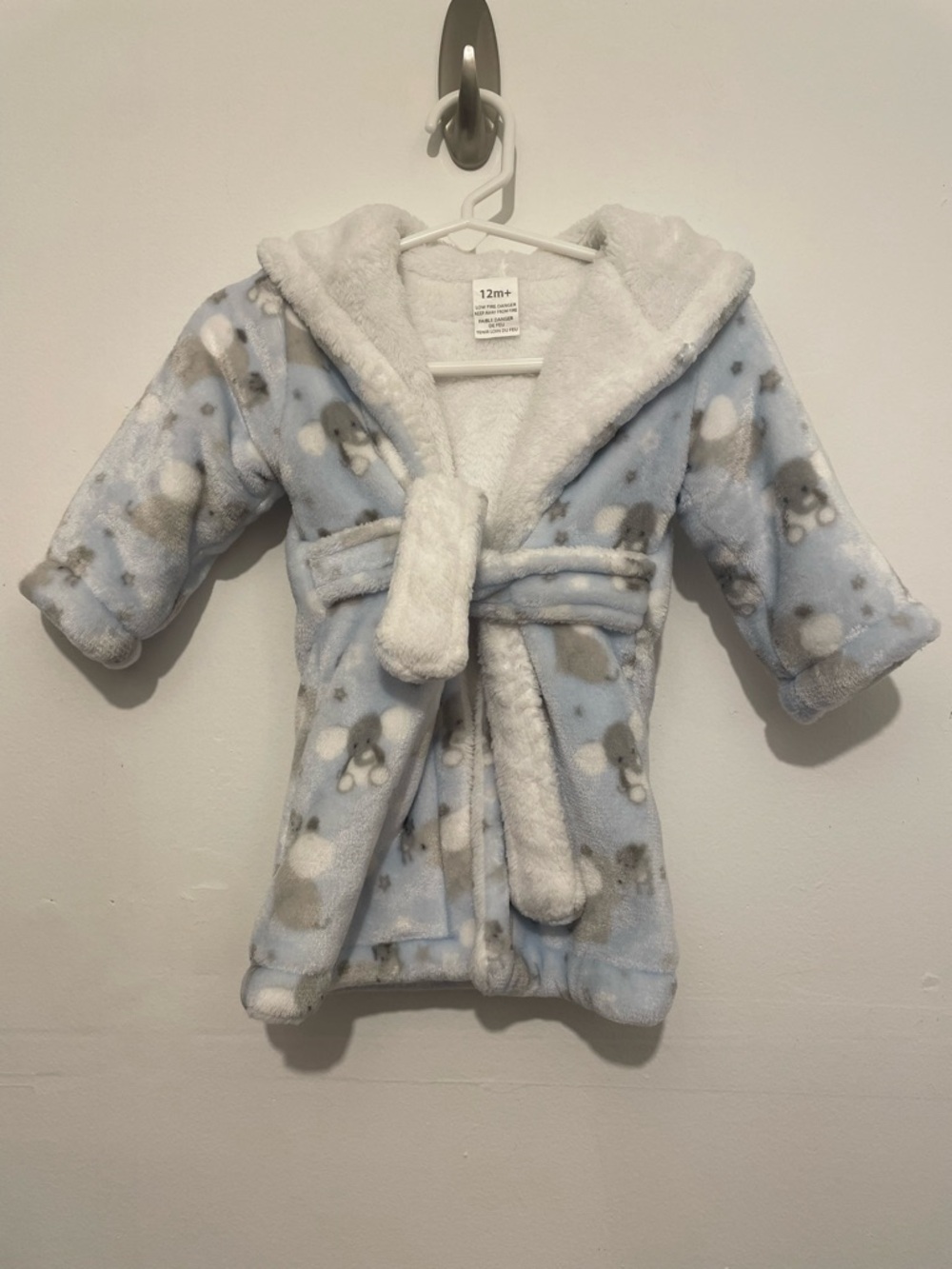 Blankets & Beyond Plush Hooded Baby Robe Light Blue with Elephant Print 12 month